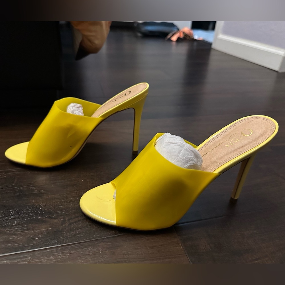 Yellow Olivia Ferguson Heels